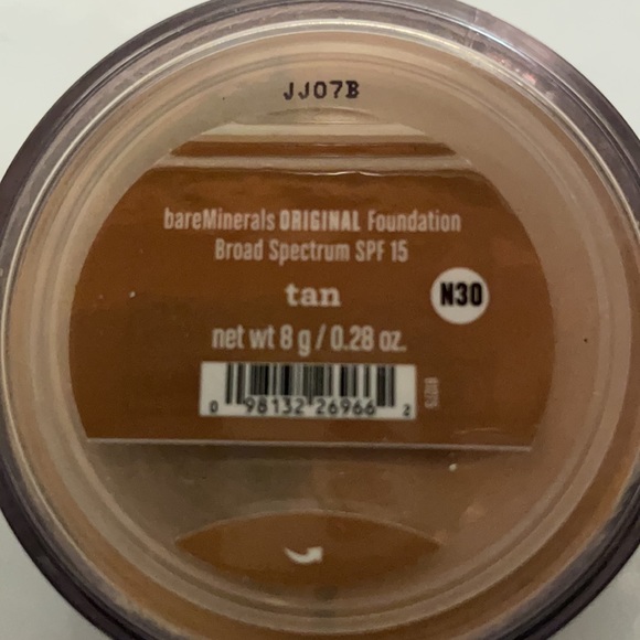 BareMinerals original foundation in Tan